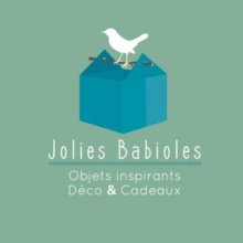braderie des commerçants jolies babioles