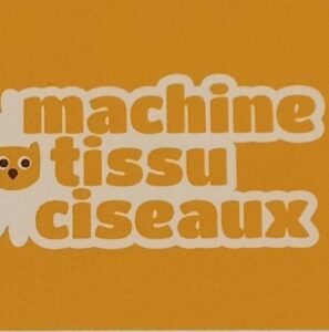 machine-tissu-ciseaux